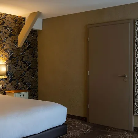 Restaurant L'orchidee Hotell 4*