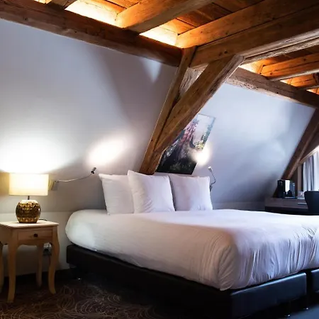 Hotel Restaurant L'orchidee 4*